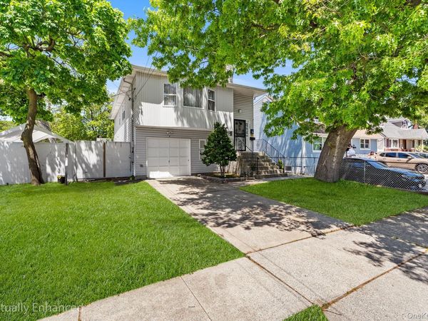 149 Frederick Avenue , Roosevelt, NY 11575