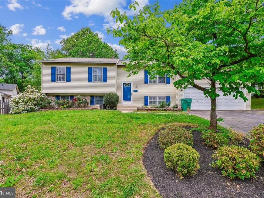 8215 Mallory Terrace, Gaithersburg, MD 20879 Main Photo