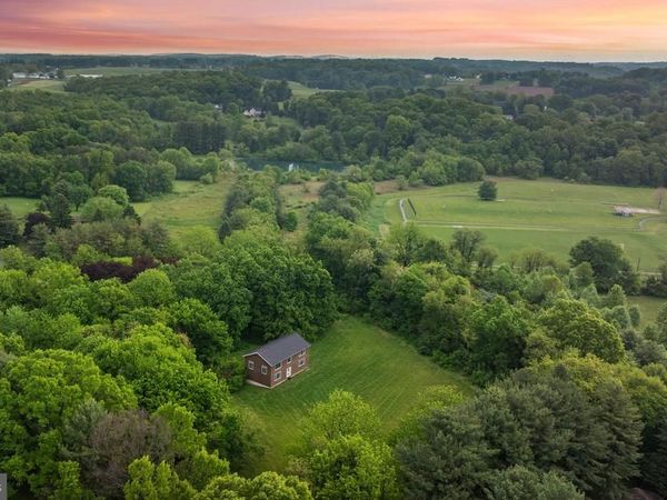 3615 JARRETTSVILLE PIKE, MONKTON, MD 21111