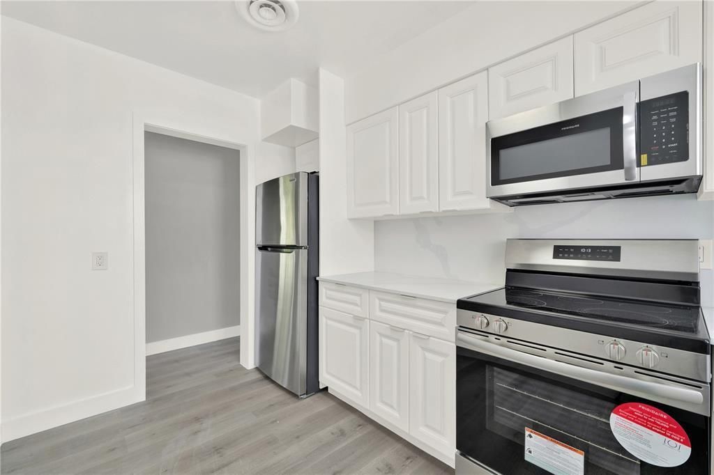 2864 NE 32nd Street, Unit 7, Fort Lauderdale, FL 33306 Photo
