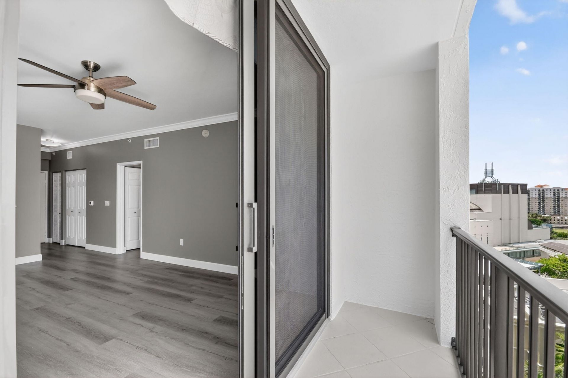 651 Okeechobee Boulevard, Unit 1008, West Palm Beach, FL 33401 Photo