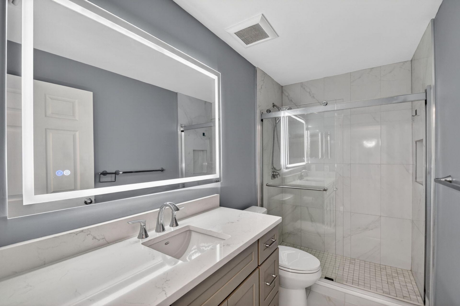651 Okeechobee Boulevard, Unit 1008, West Palm Beach, FL 33401 Photo