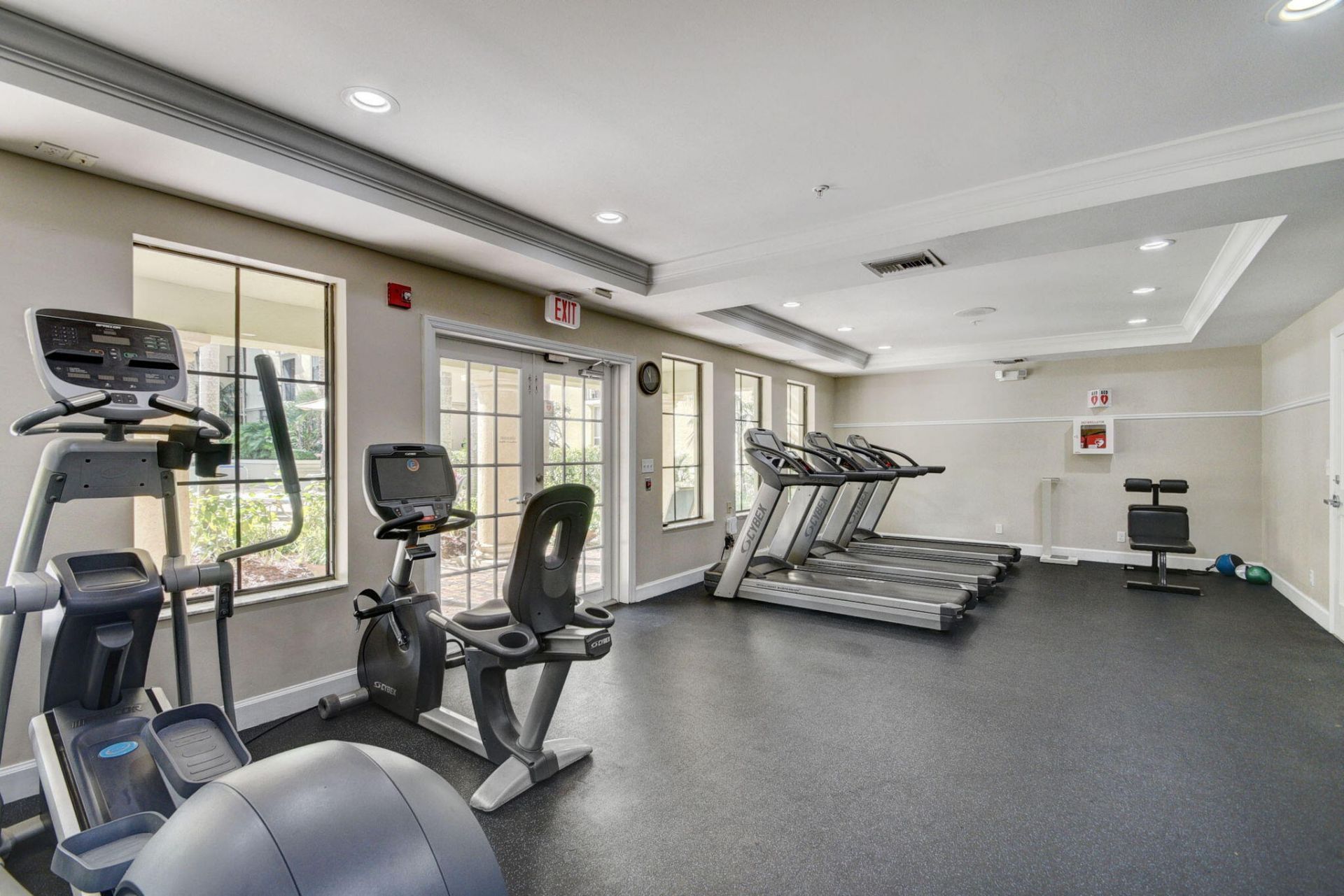 651 Okeechobee Boulevard, Unit 1008, West Palm Beach, FL 33401 Photo