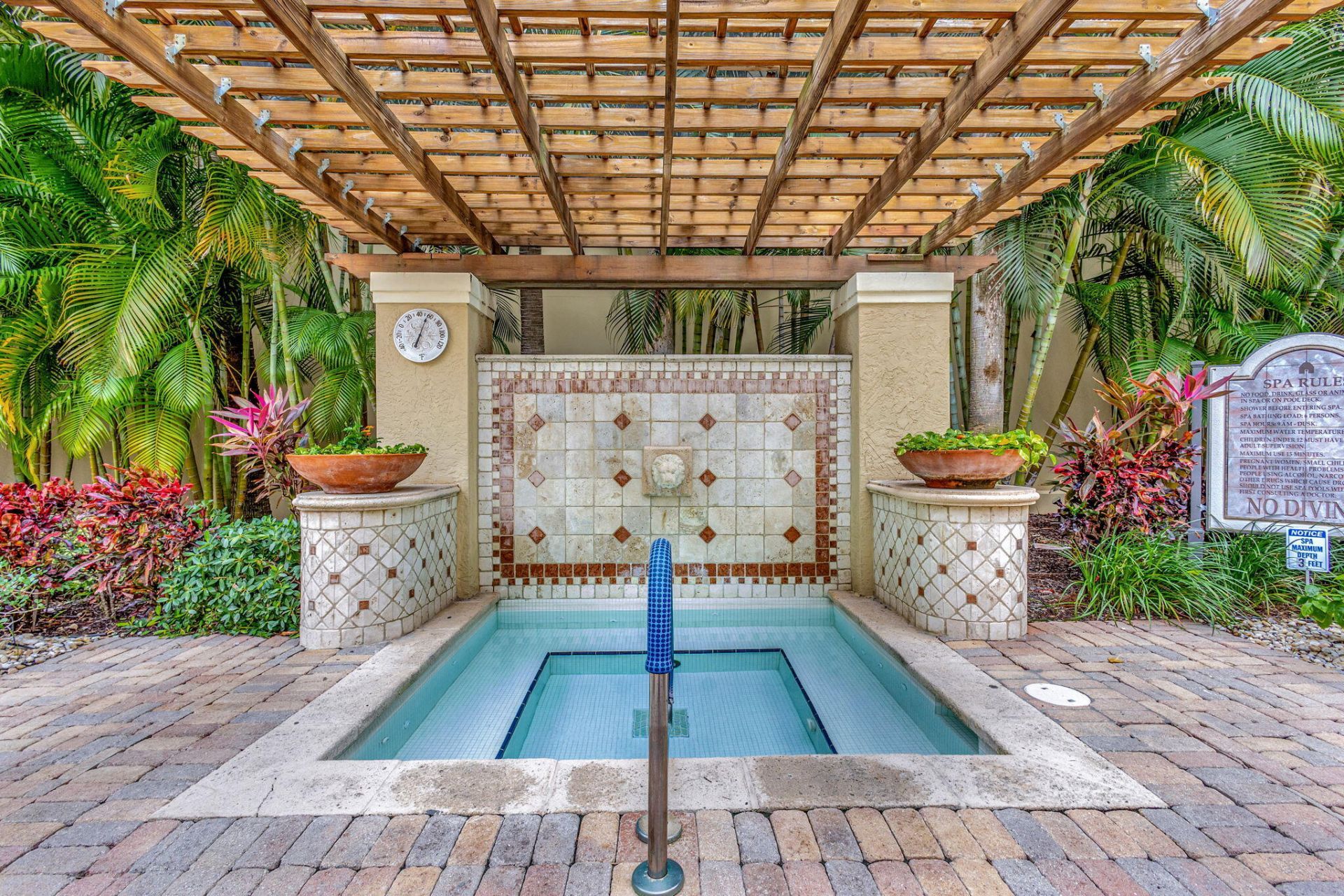 651 Okeechobee Boulevard, Unit 1008, West Palm Beach, FL 33401 Photo