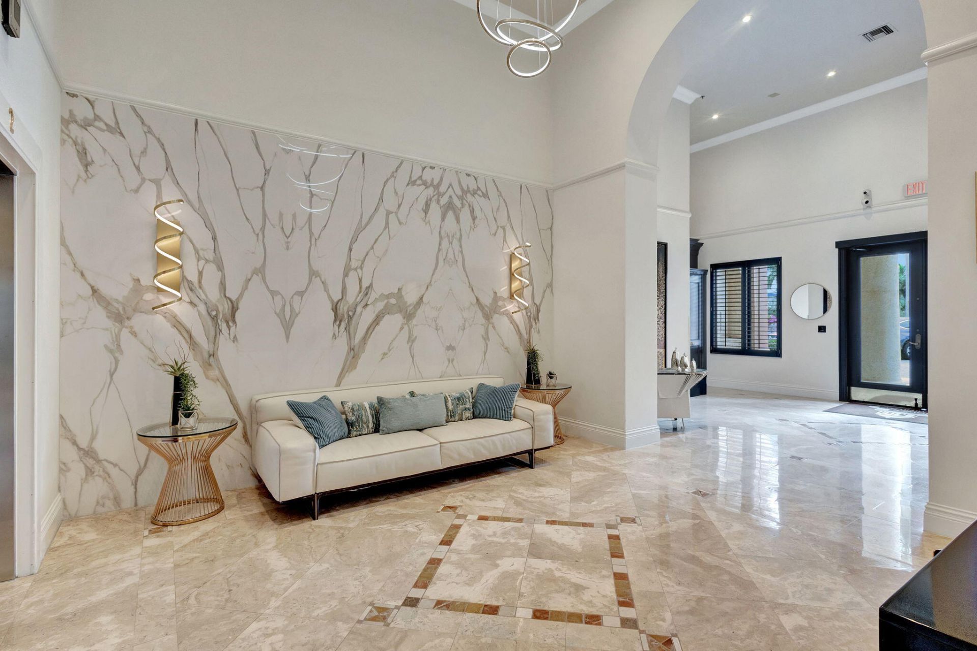 651 Okeechobee Boulevard, Unit 1008, West Palm Beach, FL 33401 Photo