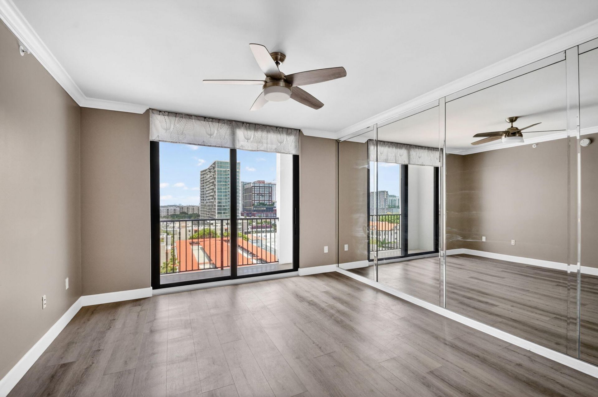 651 Okeechobee Boulevard, Unit 1008, West Palm Beach, FL 33401 Photo