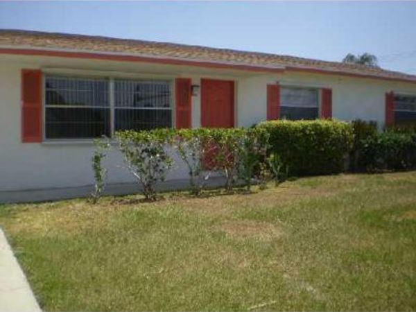 1881 SE Airoso Boulevard, Port St. Lucie, FL 34984