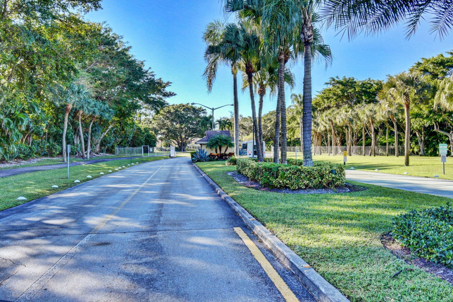 16265 Avocado Way, Delray Beach, FL 33484 Photo