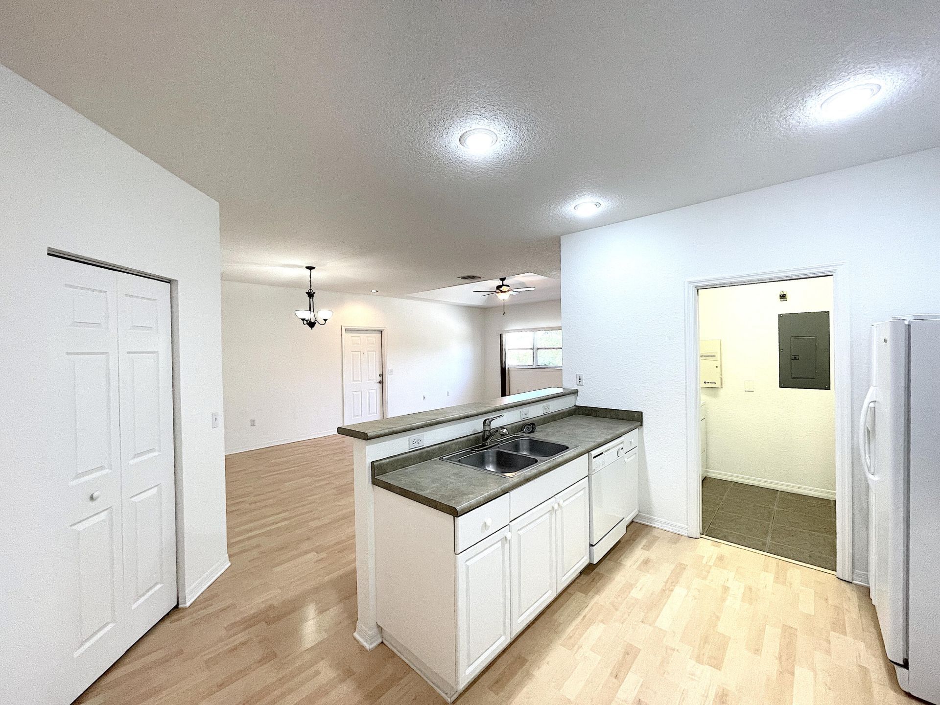 1820 Sandhill Crane Drive, Fort Pierce, FL 34982 Photo