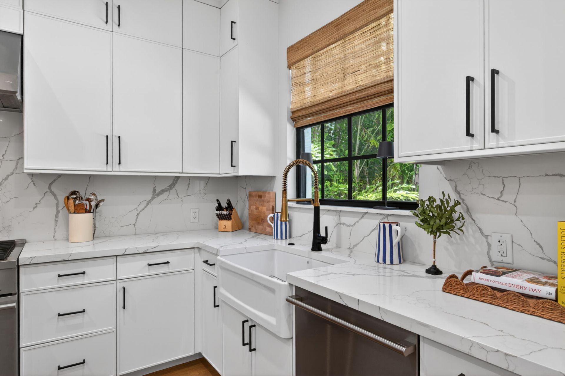 240 31st Street, West Palm Beach, FL 33407 Photo