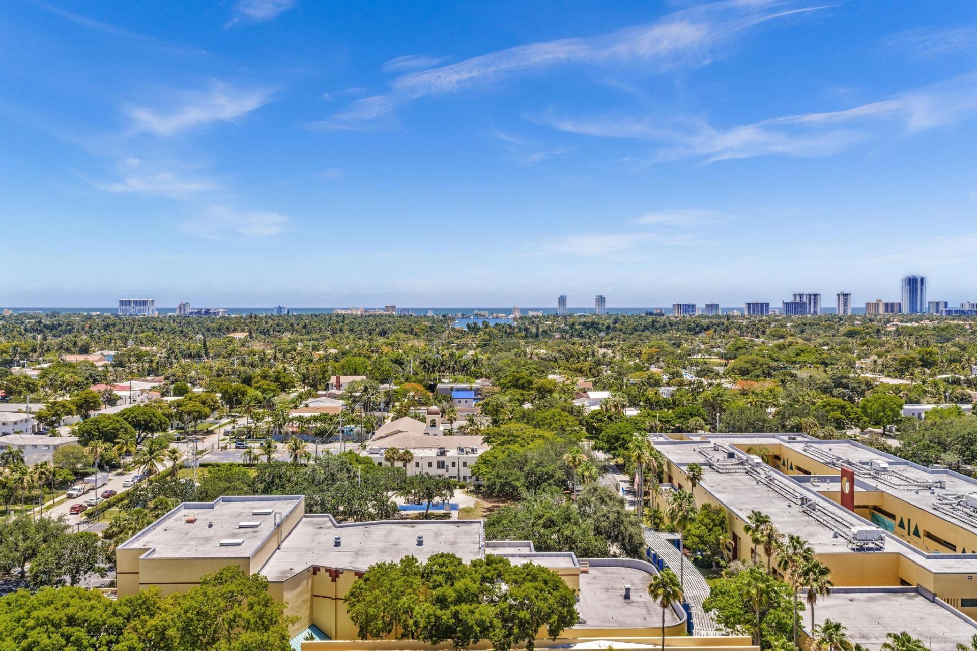 418 S Federal Highway, Hollywood, FL 33023 Photo