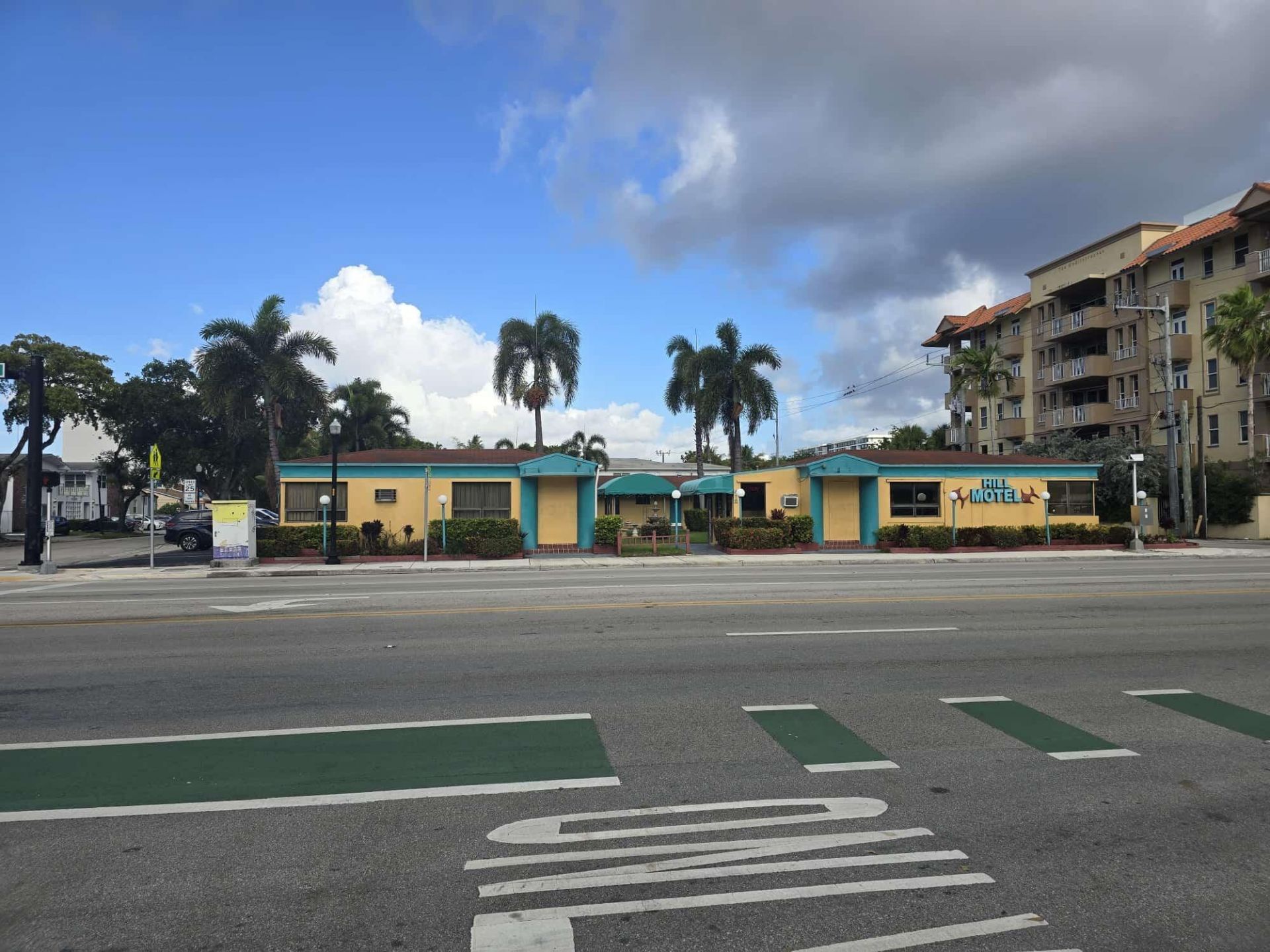 418 S Federal Highway, Hollywood, FL 33023 Photo