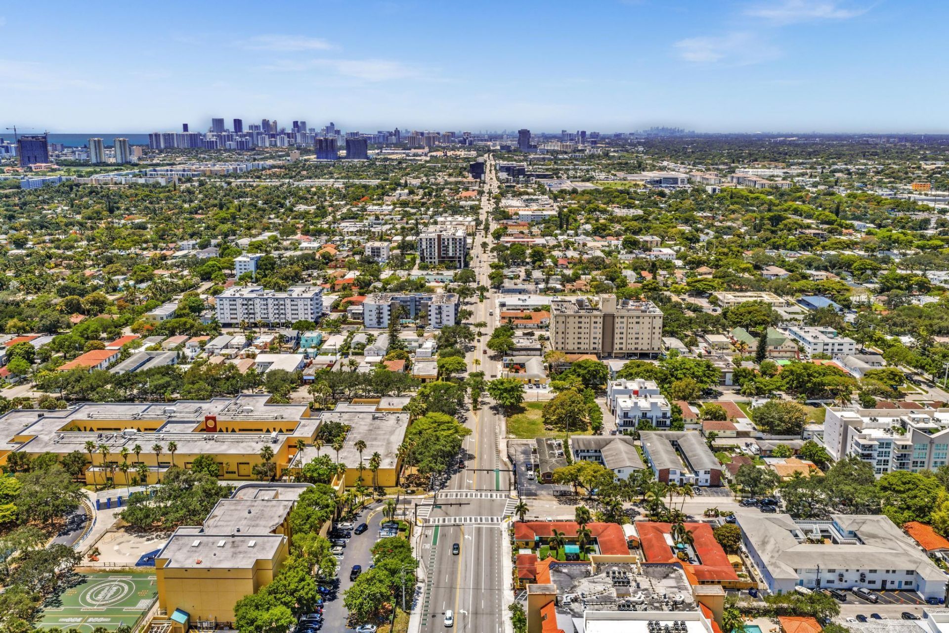 418 S Federal Highway, Hollywood, FL 33023 Photo