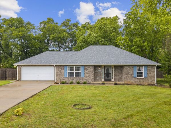 108 Trailside Dr, Murfreesboro, TN 37130