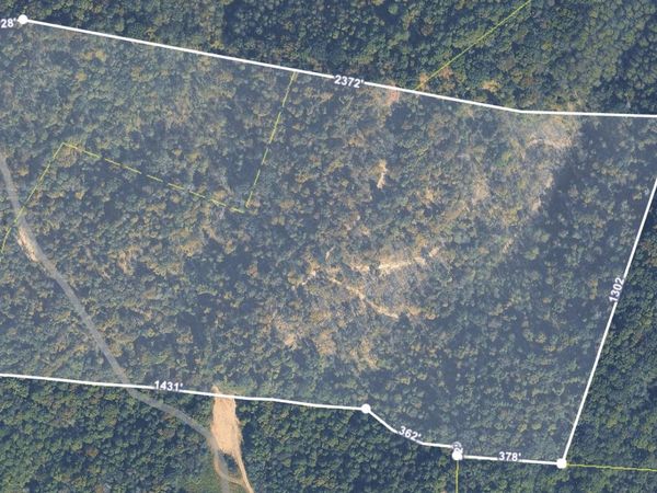 0 RBK , Bethpage, TN 37022