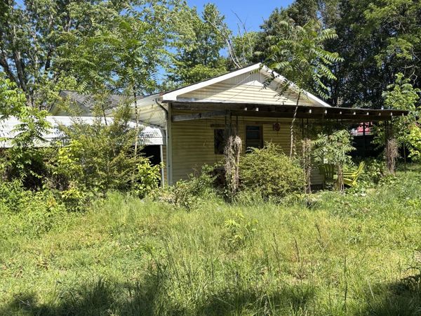 4112 Columbia Pike , Franklin, TN 37064