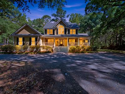 6426 Farm House Road, Ravenel, SC 29470