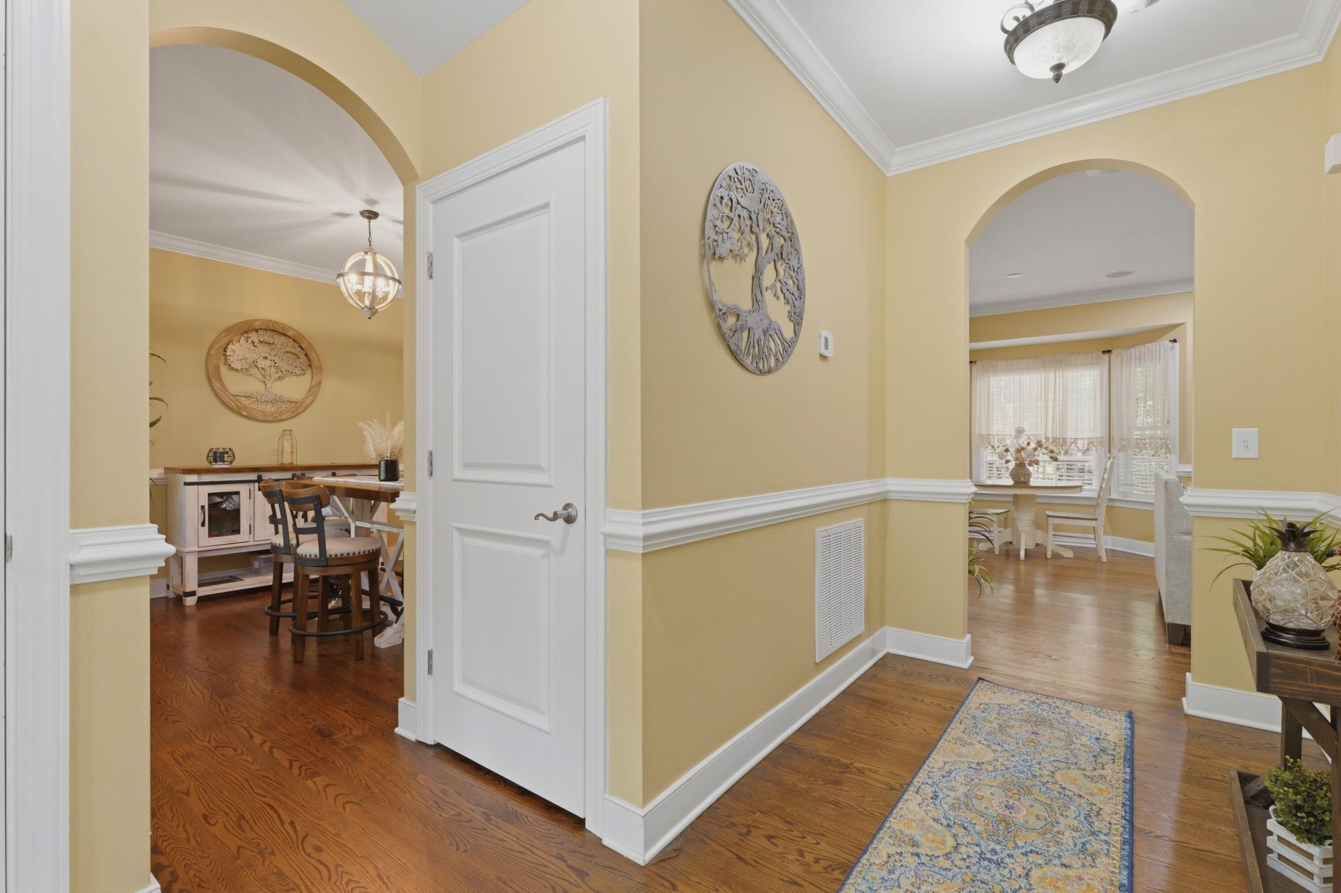 6426 Farm House Road Photo 10
