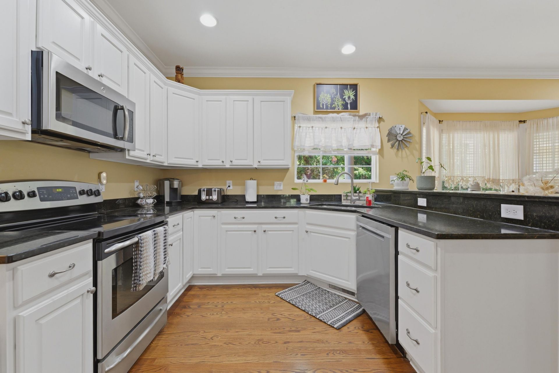 6426 Farm House Road Photo 16