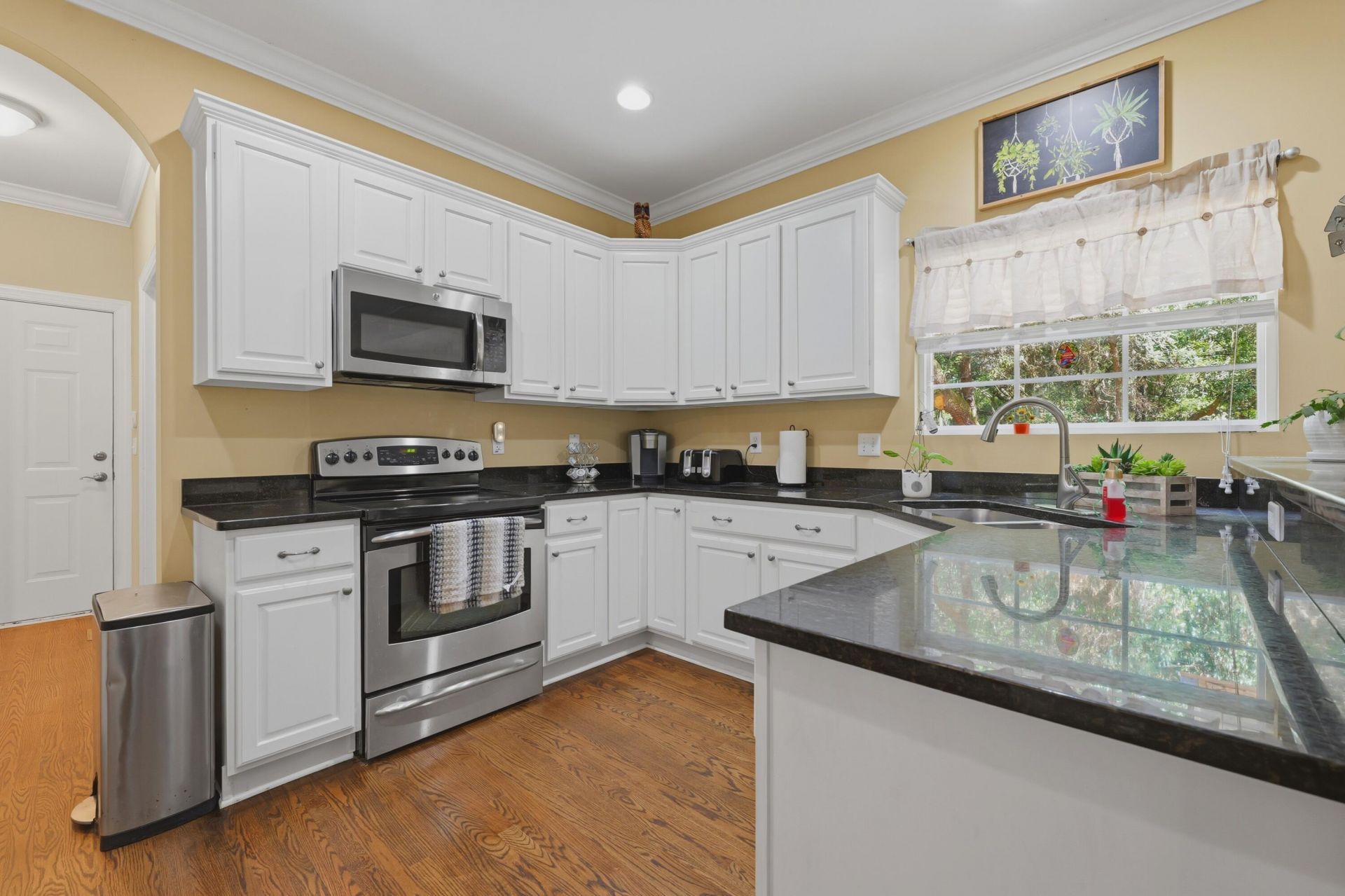 6426 Farm House Road Photo 17