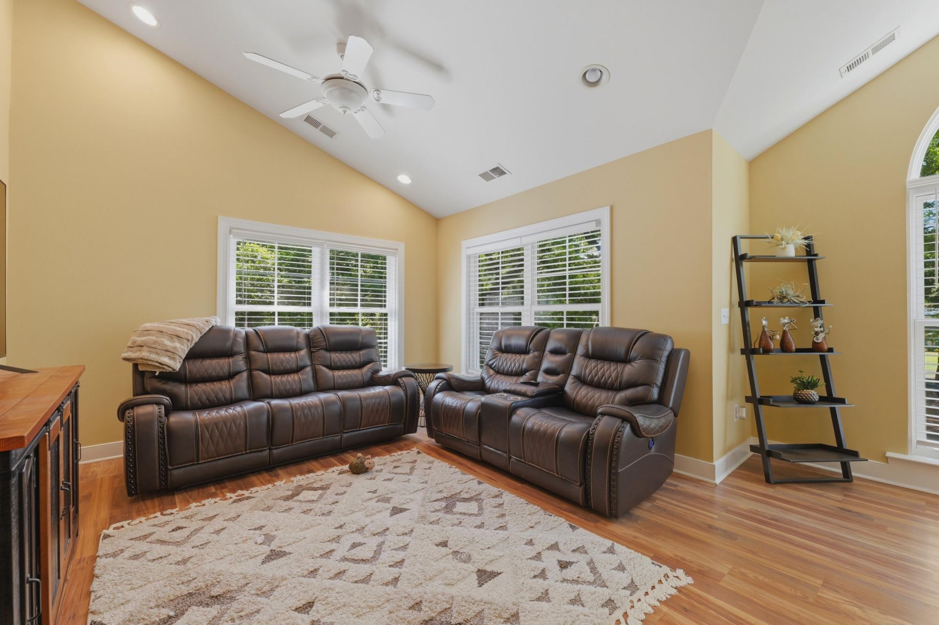 6426 Farm House Road Photo 27