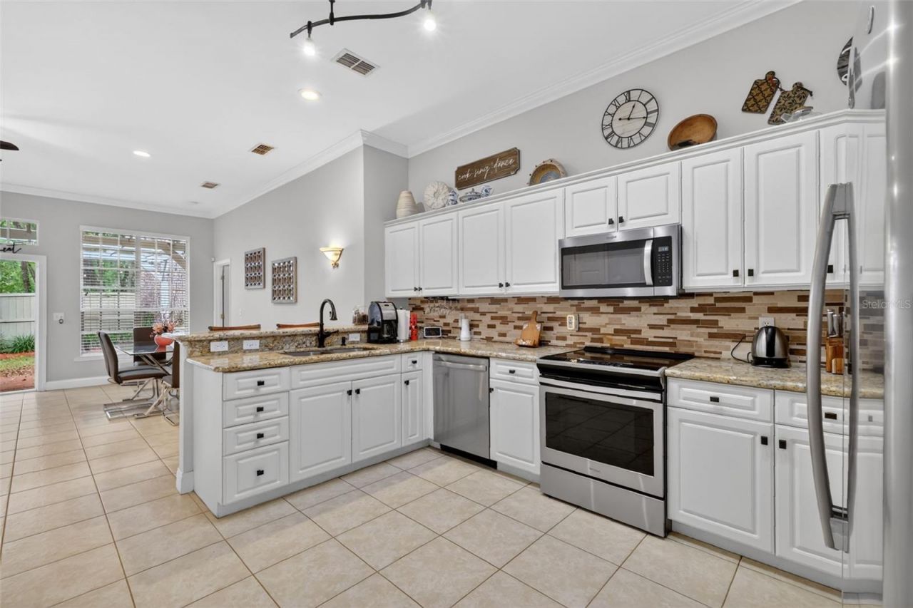5108 SW 103rd Way, Gainesville, FL 32608 Photo