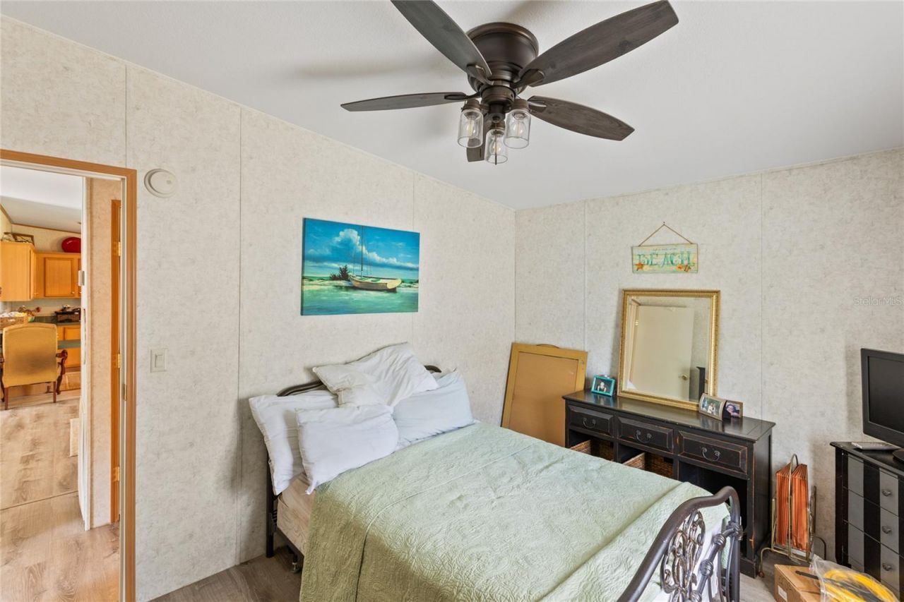 5670 Acadia Street , Keystone Heights, FL 32656 Photo