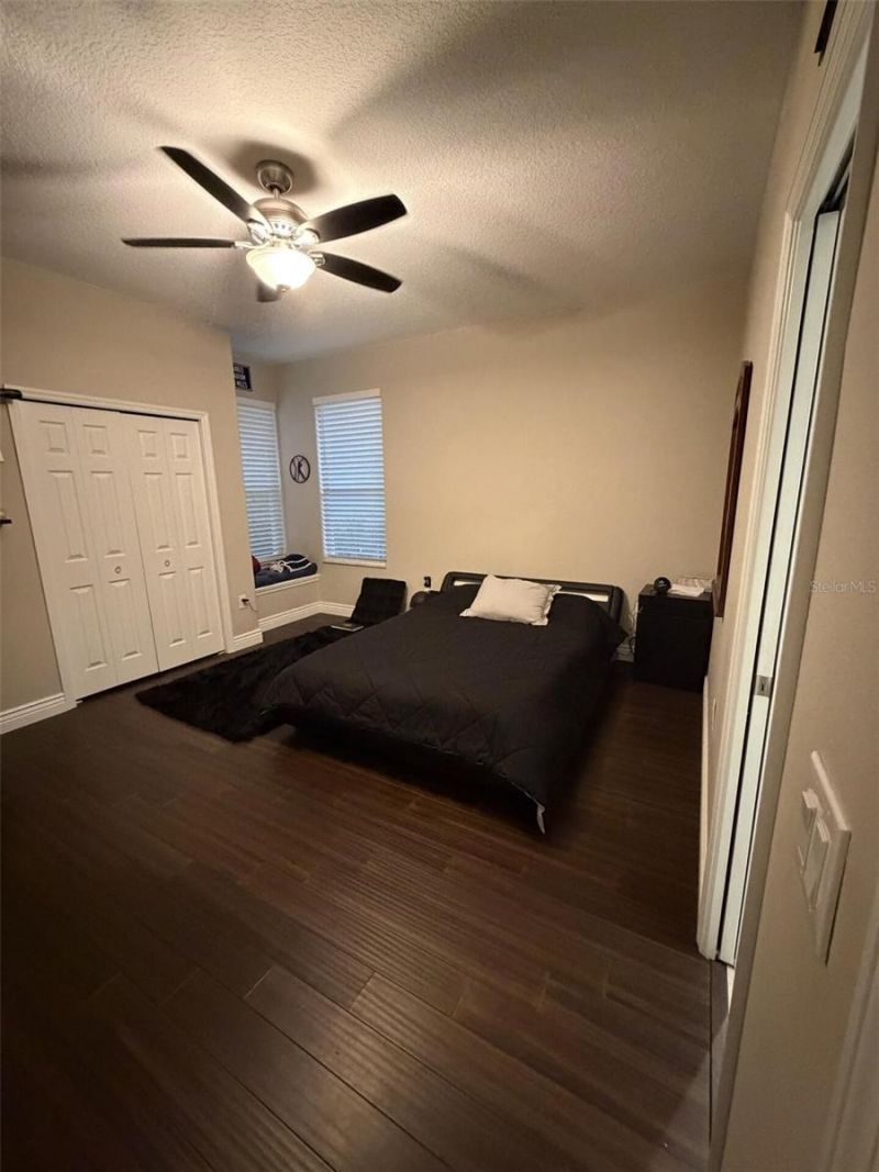 5429 Burnt Hickory Drive , Valrico, FL 33596 Photo