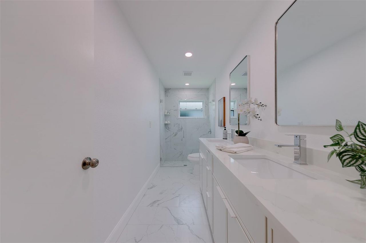 11818 69th Way, Largo, FL 33773 Photo