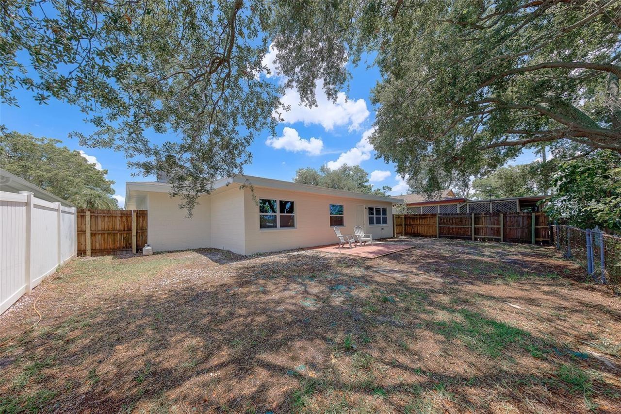 11818 69th Way, Largo, FL 33773 Photo