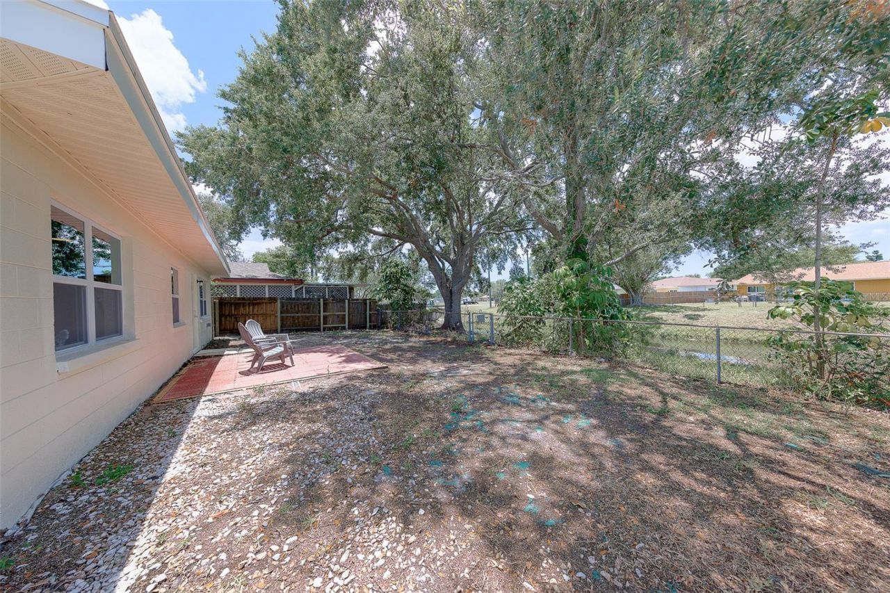 11818 69th Way, Largo, FL 33773 Photo