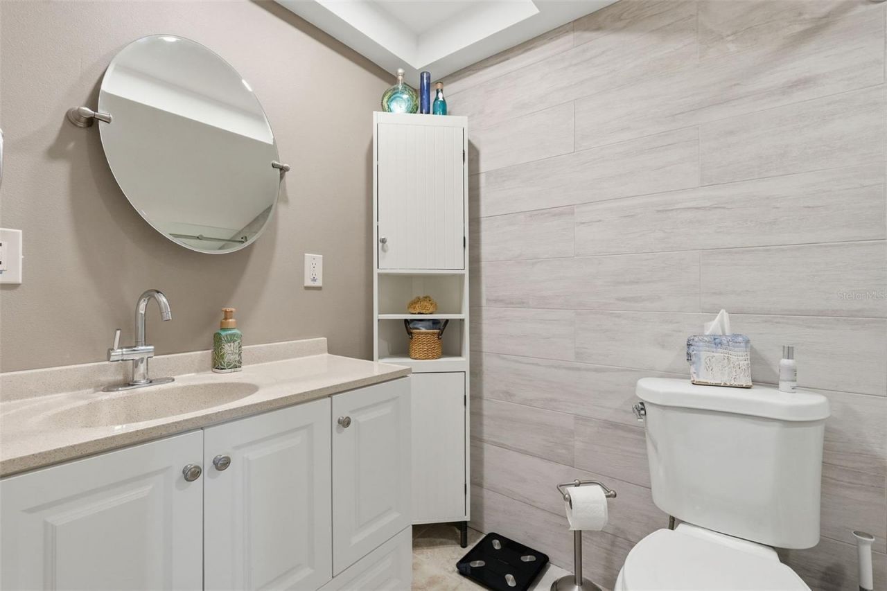 4915 Bay Street Ne, Unit 323, Saint Petersburg, FL 33703 Photo