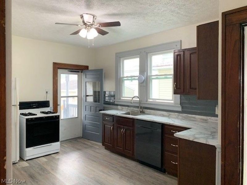 803 Trenton , Toronto, OH 43964 Photo 19