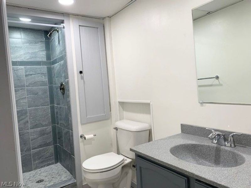 803 Trenton , Toronto, OH 43964 Photo 31