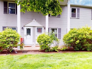 10540 Ravenna Road, Unit 14, Twinsburg, OH 44087