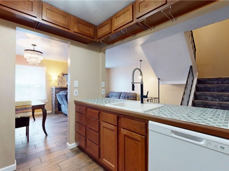 10540 Ravenna Road , Unit 14, Twinsburg, OH 44087 Photo 12