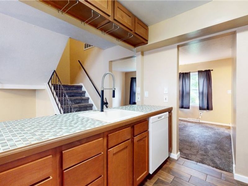 10540 Ravenna Road , Unit 14, Twinsburg, OH 44087 Photo 13