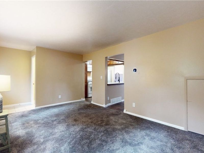 10540 Ravenna Road , Unit 14, Twinsburg, OH 44087 Photo 9