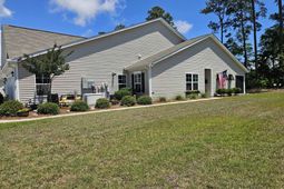 1572 Jardine Loop photo 4