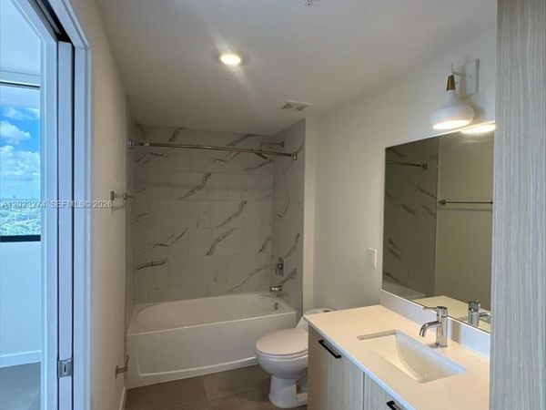 16395 Biscayne Blvd , Unit 1310, North Miami Beach, FL 33160