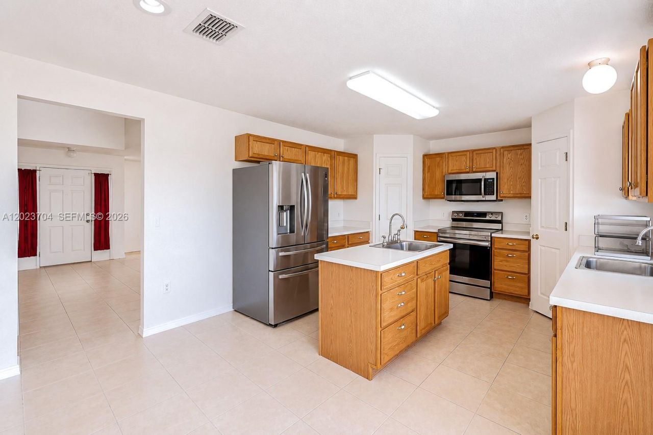 6136 NW Gaylord Ter , Unit N/A, Port Saint Lucie, FL 34986 Photo