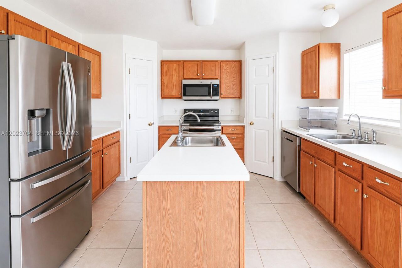 6136 NW Gaylord Ter , Unit N/A, Port Saint Lucie, FL 34986 Photo