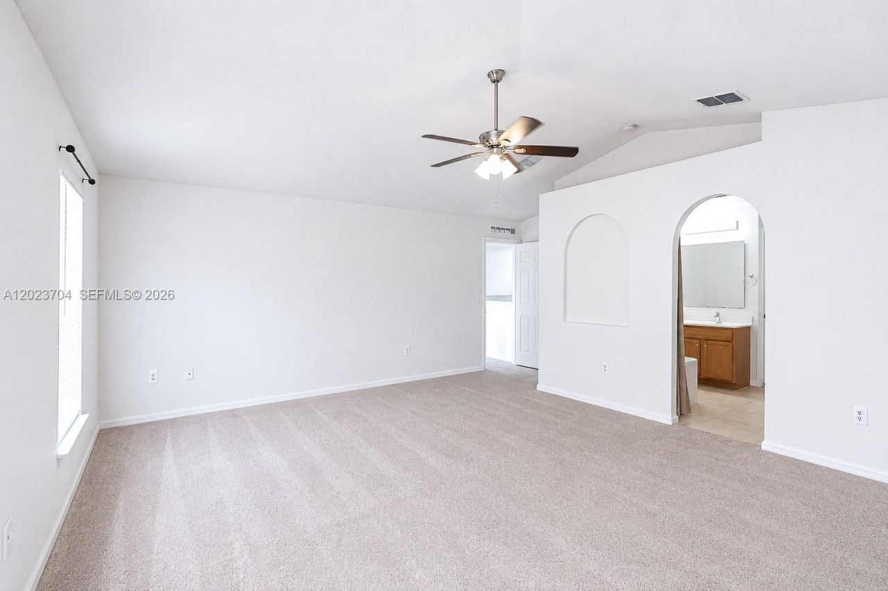 6136 NW Gaylord Ter , Unit N/A, Port Saint Lucie, FL 34986 Photo