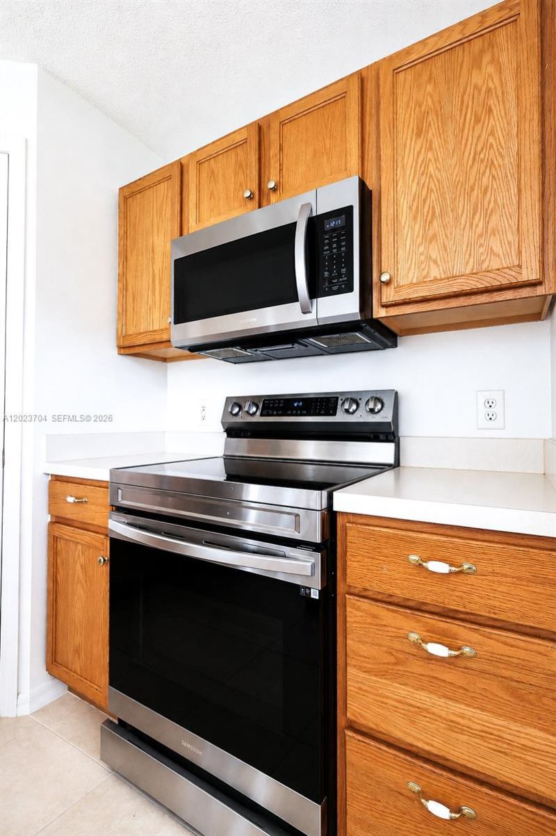 6136 NW Gaylord Ter , Unit N/A, Port Saint Lucie, FL 34986 Photo