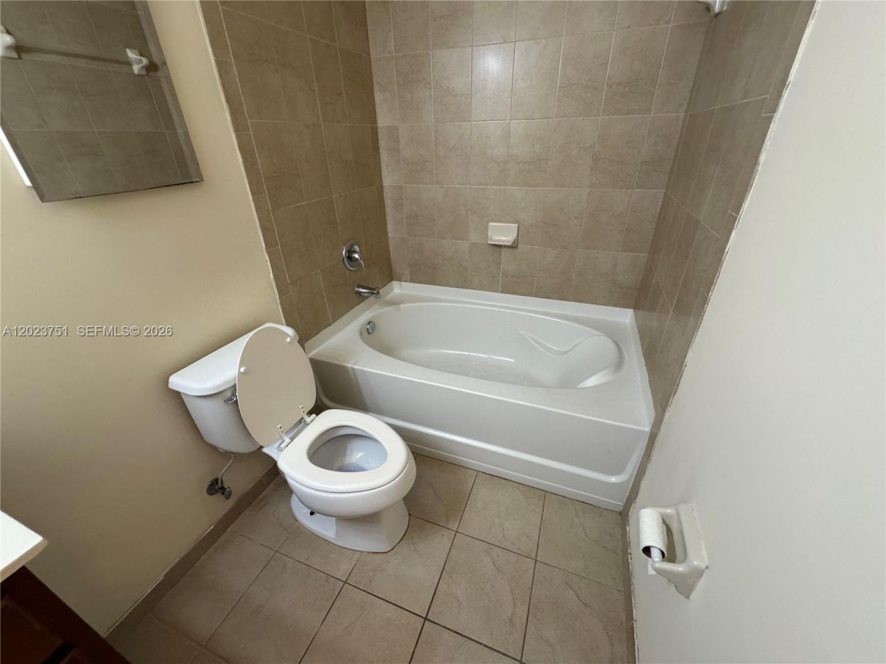 8650 NW 97 Ave , Unit 209, Doral, FL 33178 Photo