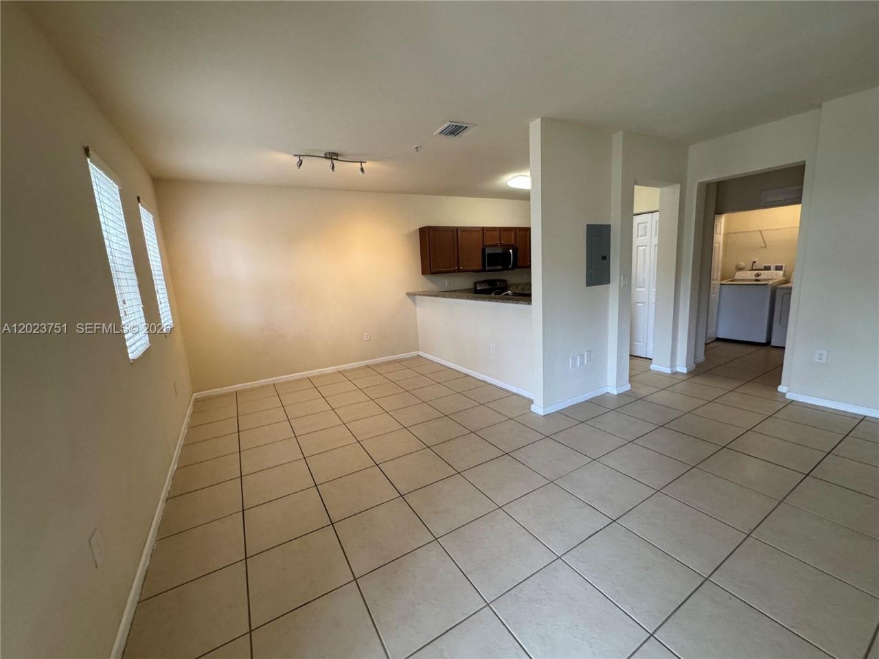 8650 NW 97 Ave , Unit 209, Doral, FL 33178 Photo