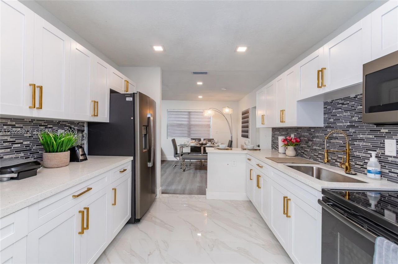 4727 NW 5th Ave, Unit 4727, Miami, FL 33127 Photo
