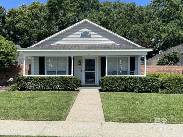 33 Cottage Drive, Fairhope, AL 36532