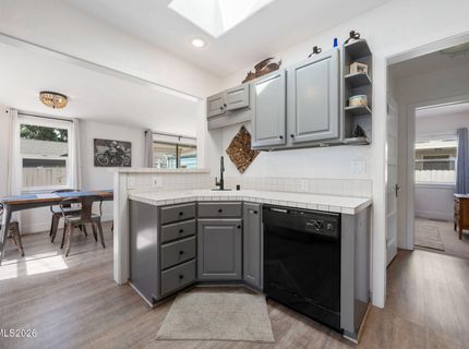 512 Burns Street, Reno, NV 89502 Photo