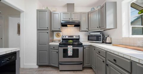 512 Burns Street, Reno, NV 89502 Photo